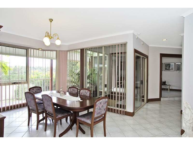 11 Bourbon Way, Waurn Ponds VIC 3216
