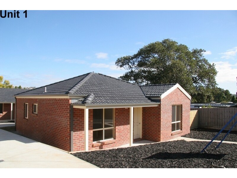 1/72 South Valley Road, Highton VIC 3216