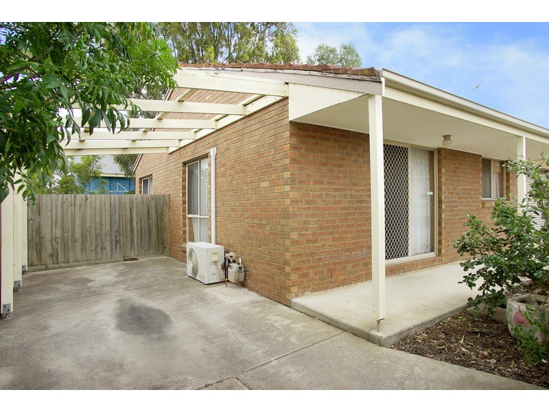 2/6 Blair Court, Grovedale VIC 3216