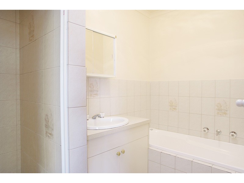 2/6 Blair Court, Grovedale VIC 3216