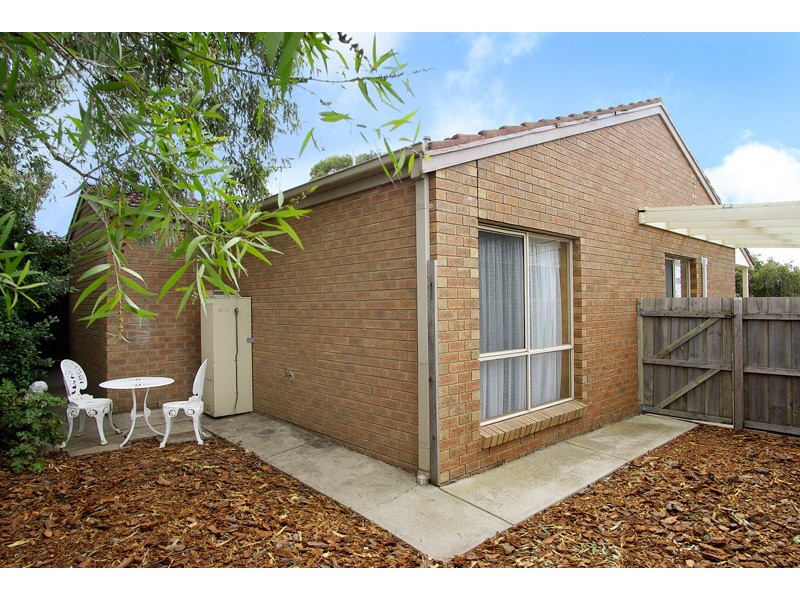 2/6 Blair Court, Grovedale VIC 3216