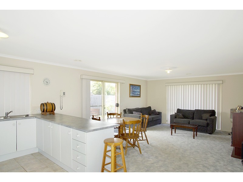 26 Param Street, Grovedale VIC 3216