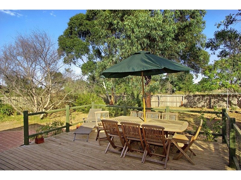 28 Burleigh Drive, Grovedale VIC 3216