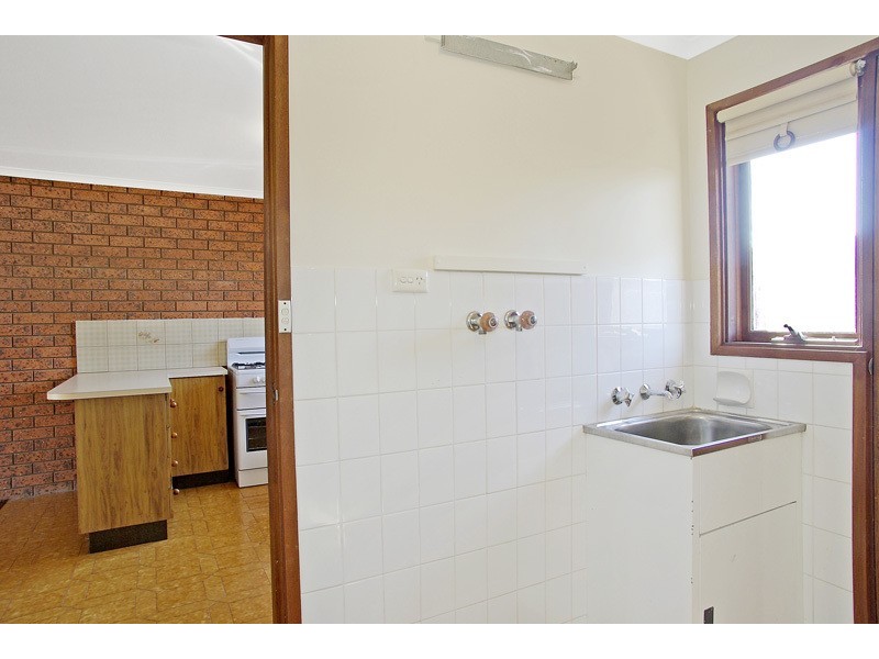 4/4-6 Enfield Drive, St Albans Park VIC 3219