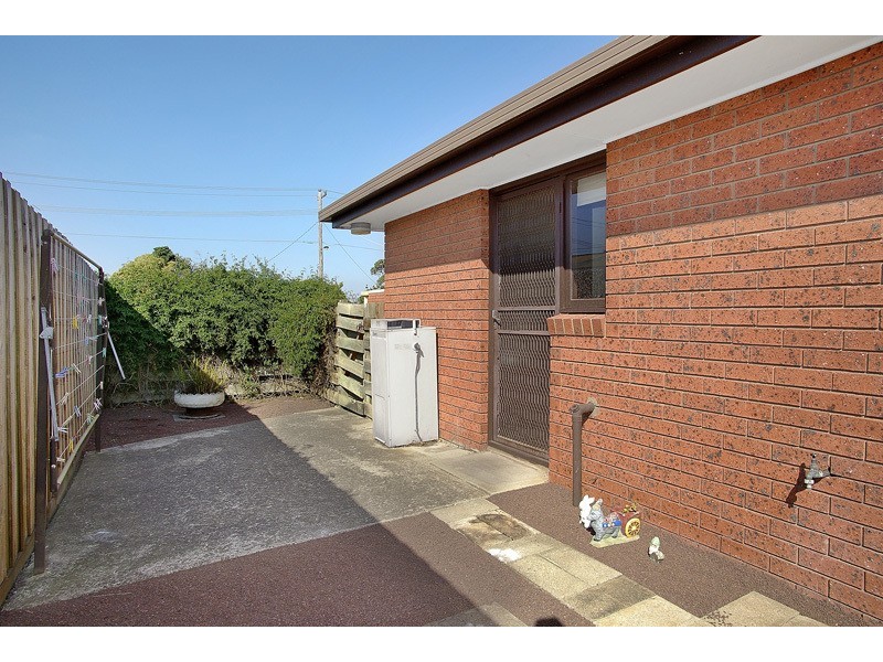 4/4-6 Enfield Drive, St Albans Park VIC 3219