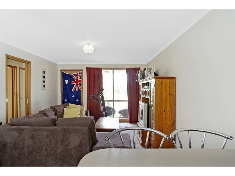 2/260 High Street, Belmont VIC 3216