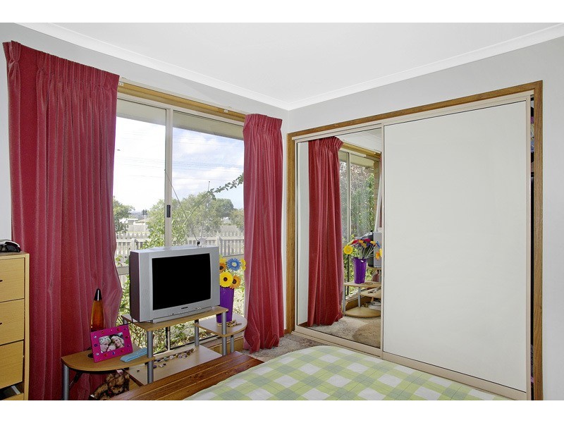 2/260 High Street, Belmont VIC 3216