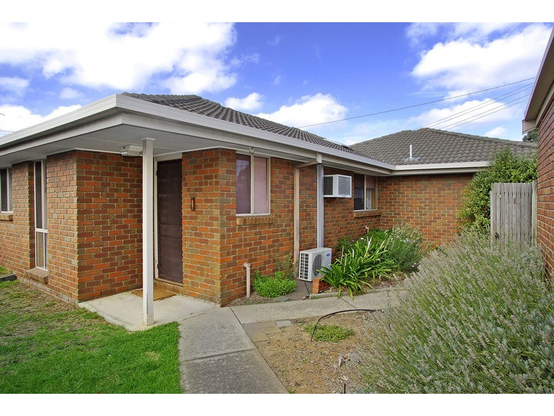 2/260 High Street, Belmont VIC 3216