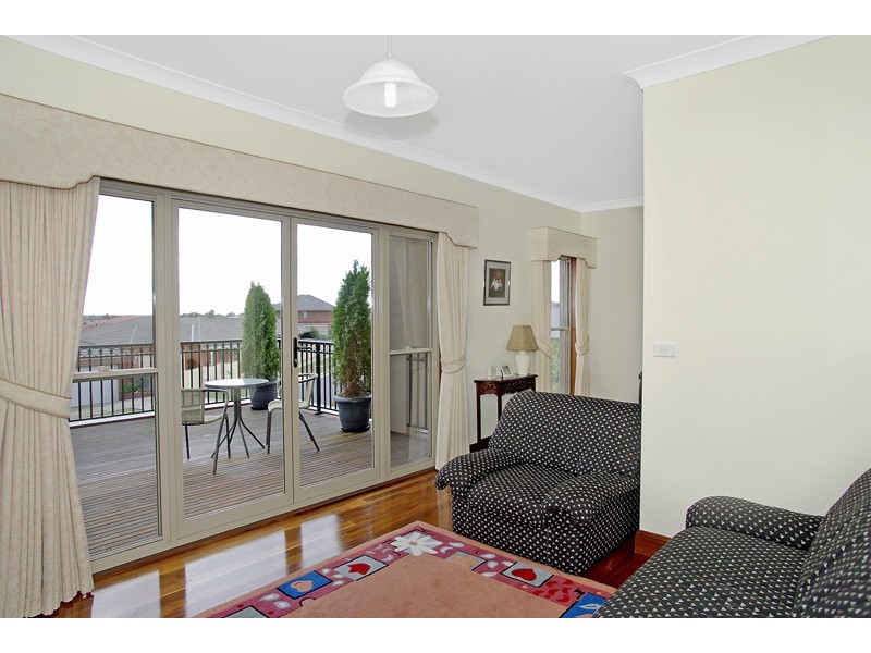 45 Amarina Crescent, Grovedale VIC 3216