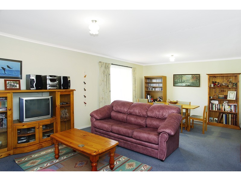 1/50 Moruya Drive, Grovedale VIC 3216