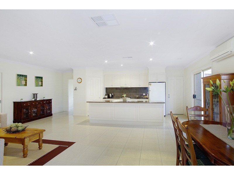 65 Rossack Drive, Grovedale VIC 3216