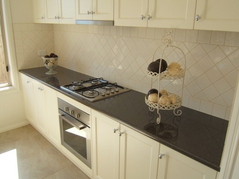 2/7A Silkwood Close, Highton VIC 3216