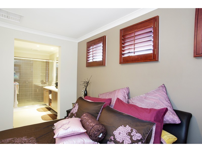 27 Senior Court, Highton VIC 3216