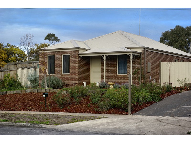 234 South Valley Road, Highton VIC 3216