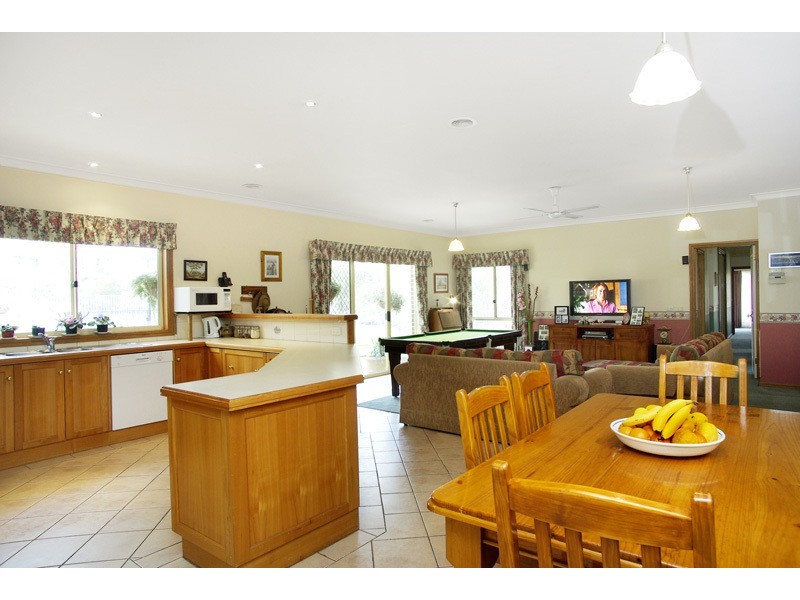 10 – 12 Langer Drive, St Albans Park VIC 3219