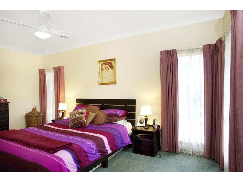 10 – 12 Langer Drive, St Albans Park VIC 3219