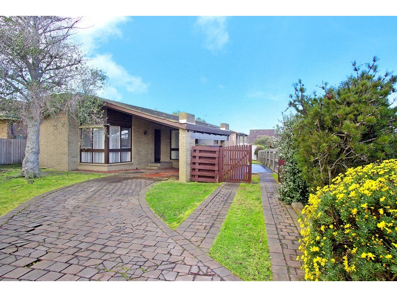 5 Rimbool Road, Grovedale VIC 3216