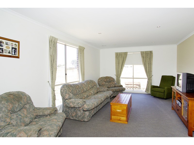 6 Muscovy Drive, Grovedale VIC 3216