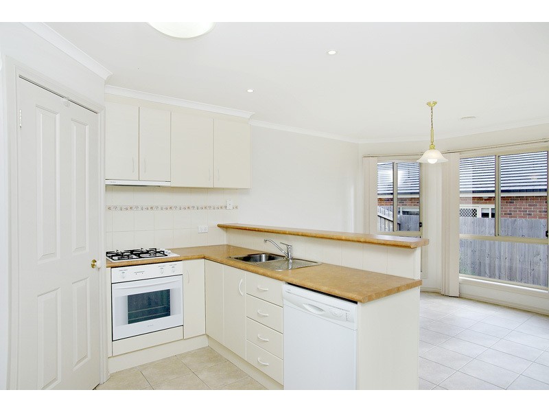 21 Loris Close, Grovedale VIC 3216