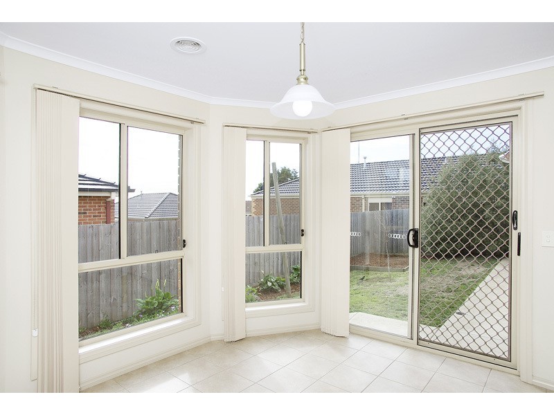 21 Loris Close, Grovedale VIC 3216