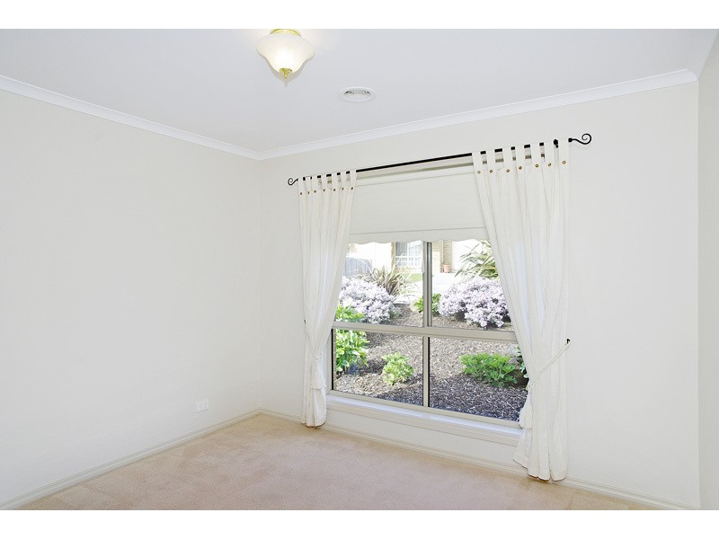 21 Loris Close, Grovedale VIC 3216