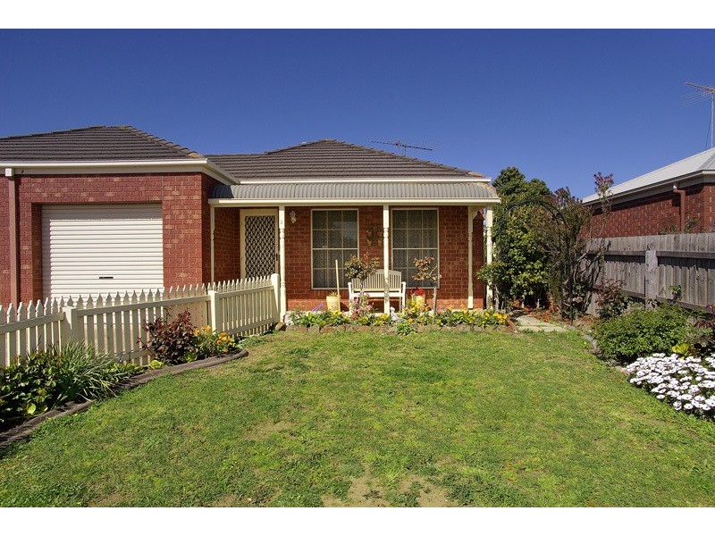 2/2 Jaybree Court, Grovedale VIC 3216