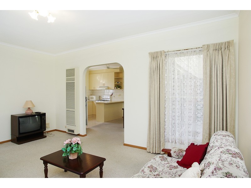 2/2 Jaybree Court, Grovedale VIC 3216