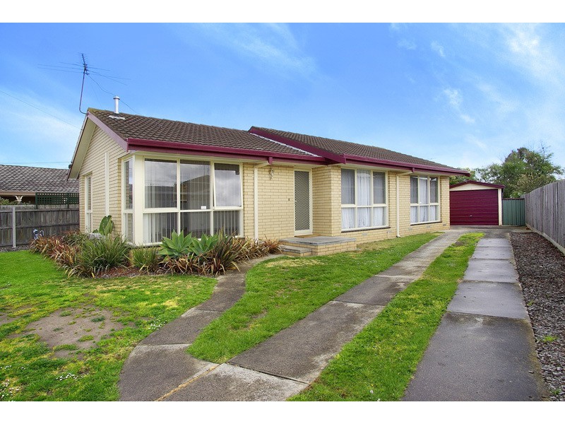 18 Norfolk Avenue, Grovedale VIC 3216