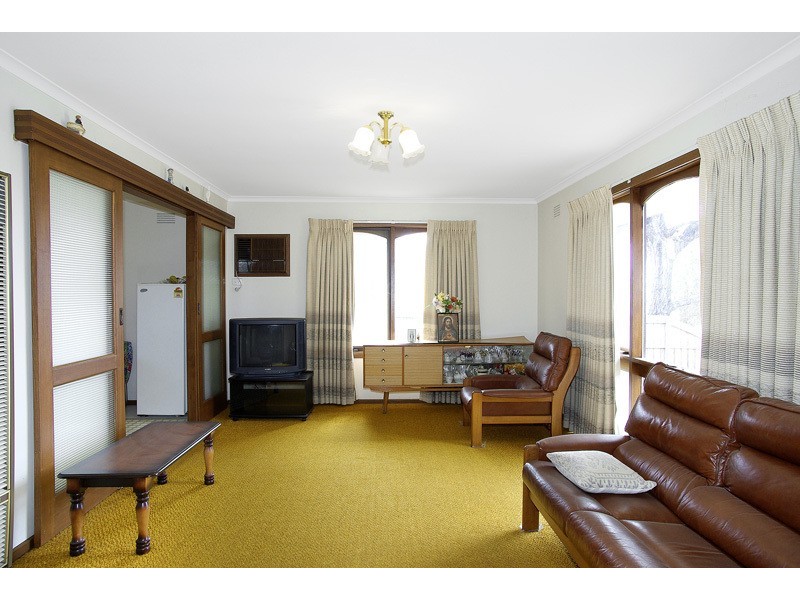 39 Gloucester Street, Grovedale VIC 3216