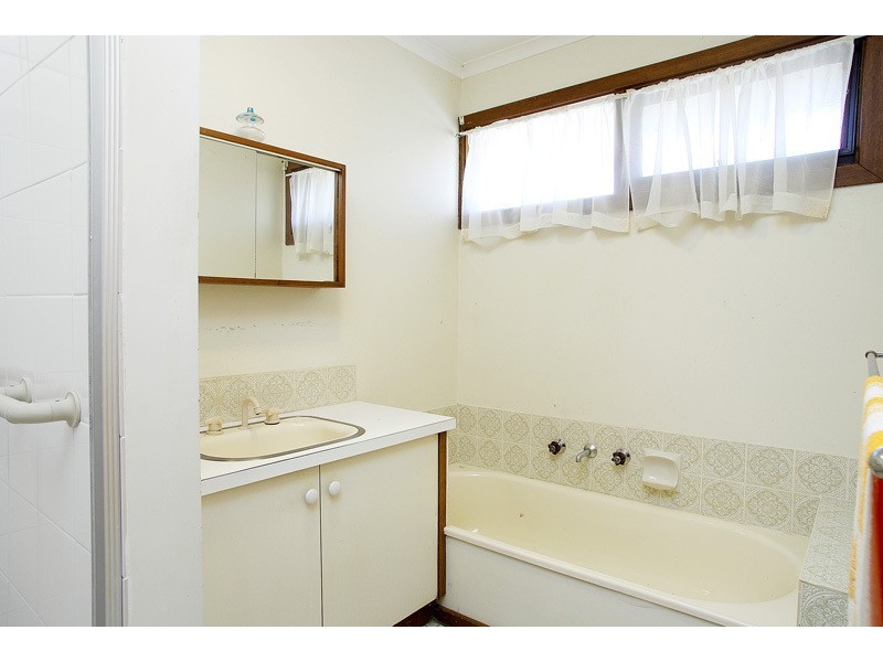 39 Gloucester Street, Grovedale VIC 3216