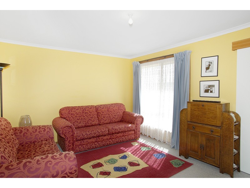 24 Burdoo Drive, Grovedale VIC 3216