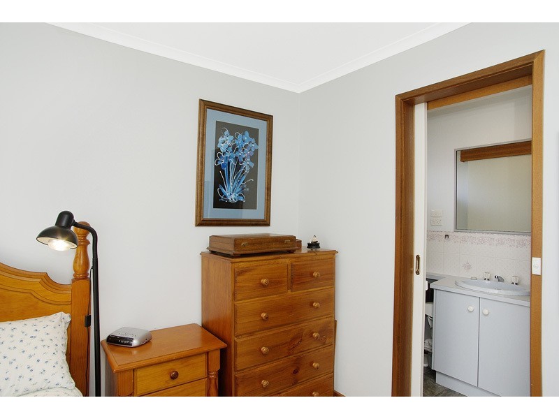 24 Burdoo Drive, Grovedale VIC 3216