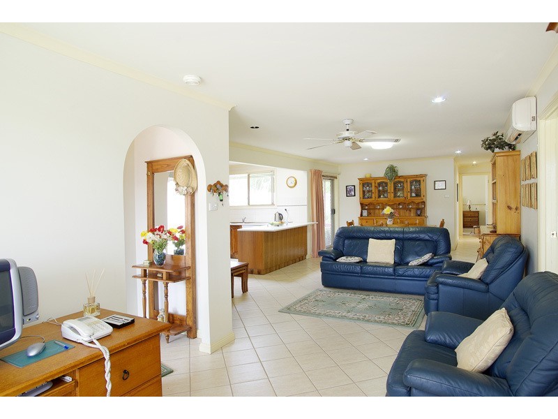 2 Euroka Court, Grovedale VIC 3216