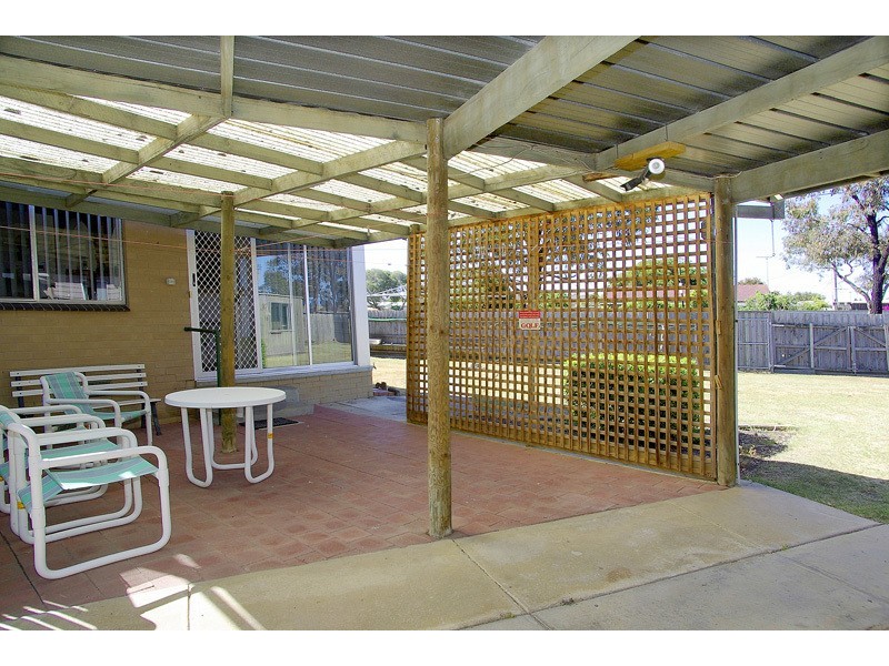 24 Ranger Court, Whittington VIC 3219
