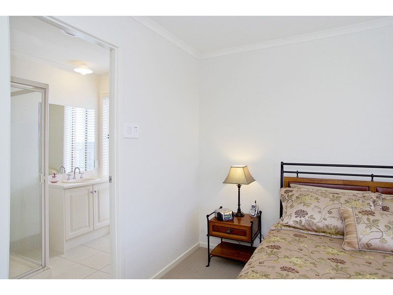 9 Rice Court, Highton VIC 3216