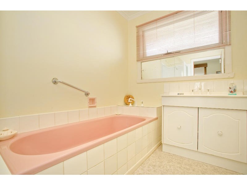 69 Peter Street, Grovedale VIC 3216