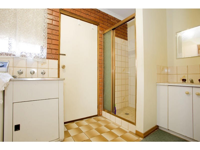 4/117 Solar Drive, Whittington VIC 3219