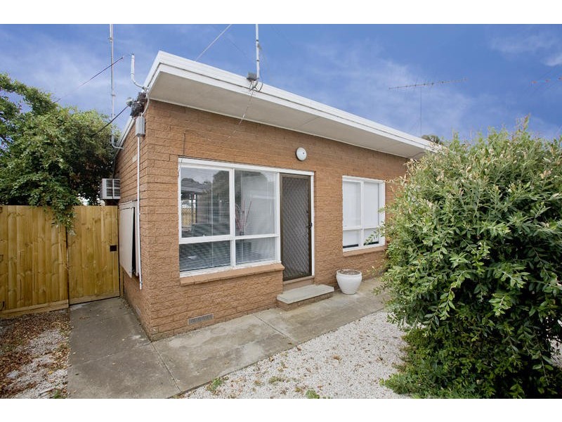 1/83 Elizabeth Street, Geelong West VIC 3218