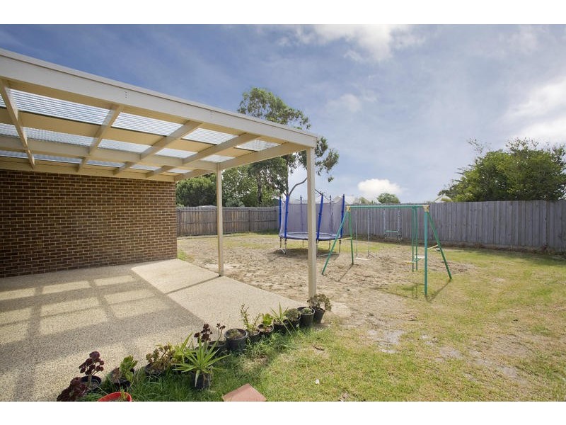 14 Edna Way, Grovedale VIC 3216