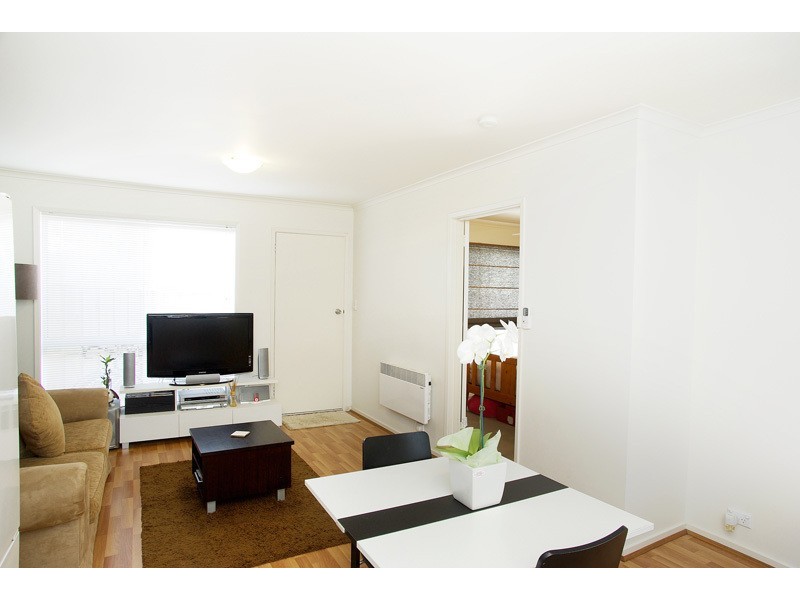 2/19 Corio Street, Belmont VIC 3216