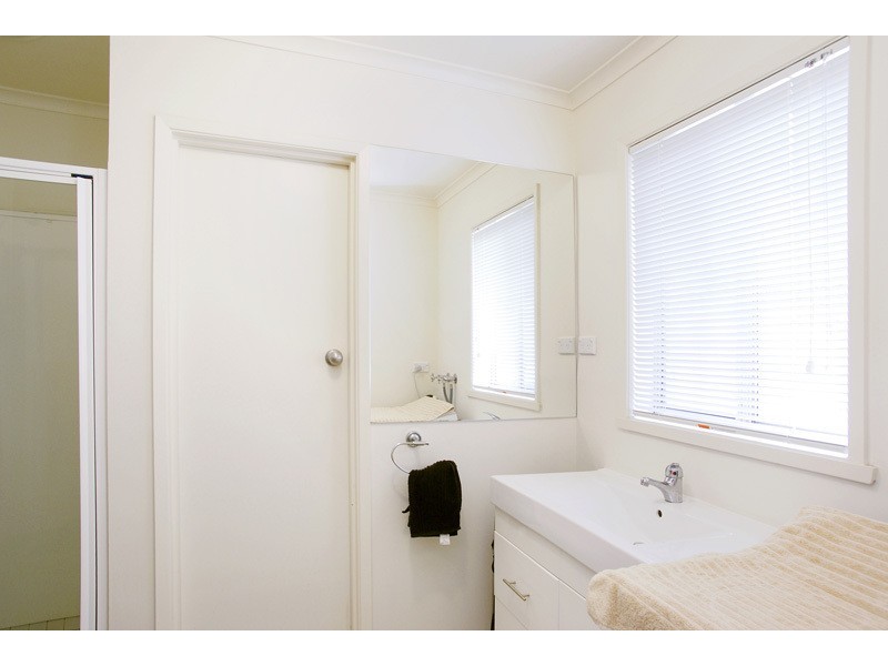 2/19 Corio Street, Belmont VIC 3216