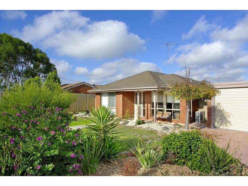 17 Villea Avenue, Grovedale VIC 3216