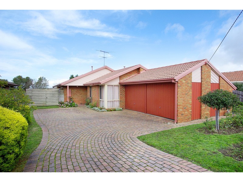91 Wingarra Drive, Grovedale VIC 3216