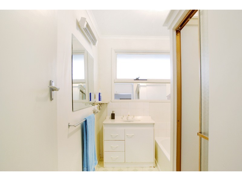 235 Torquay Road, Grovedale VIC 3216