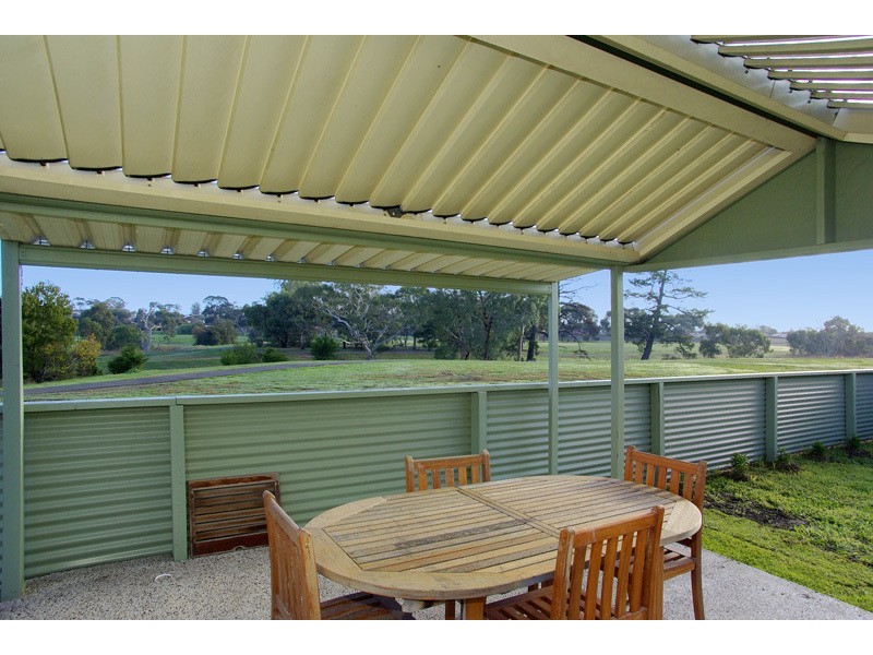 2 Dennys Court, Grovedale VIC 3216