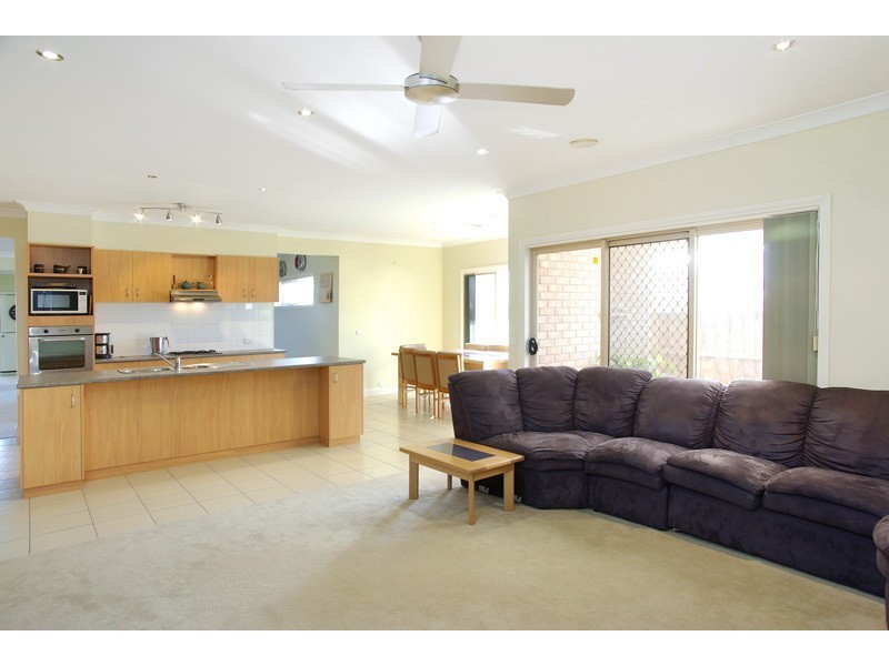 13 Michael Court, Grovedale VIC 3216