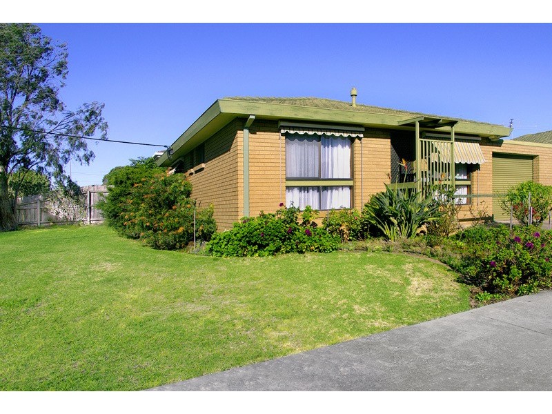 1/24 Bieske Road, Grovedale VIC 3216