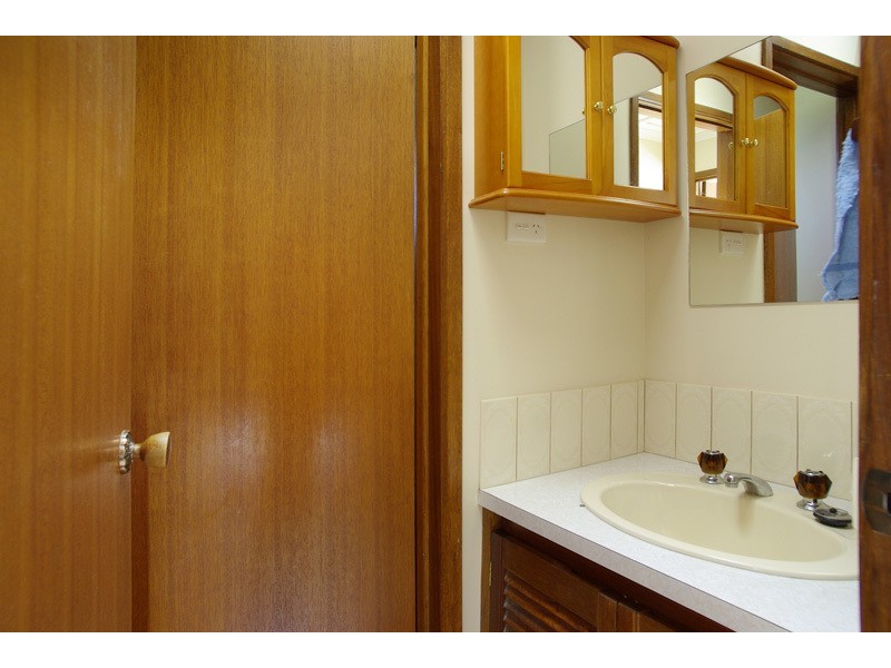 1/24 Bieske Road, Grovedale VIC 3216