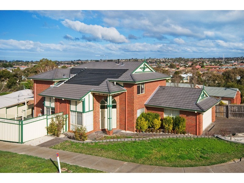 36 Highmont Drive, Belmont VIC 3216