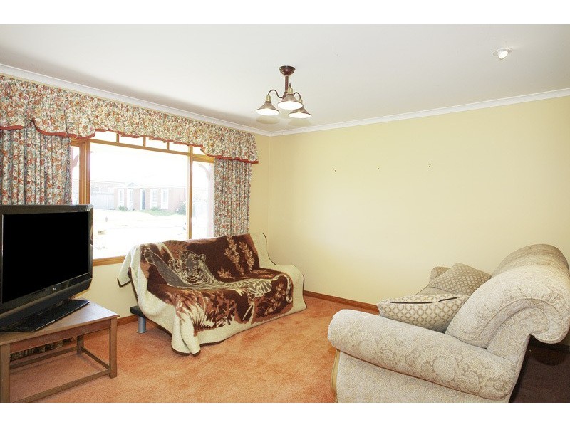 49 Bickford Road, Grovedale VIC 3216